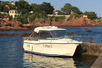 Miete Motorboot OCQUETEAU ALIENOR 540 Saint-Raphaël