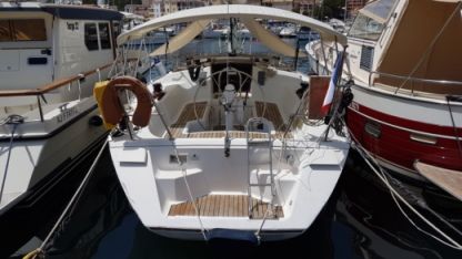 Charter Sailboat Jeanneau Voyage 1120 Sari-Solenzara