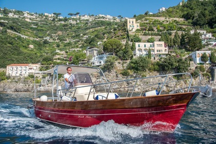 Rental Motorboat APREA SORRENTO 750 Minori