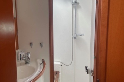 Location Catamaran LAGOON 380 Hendaye