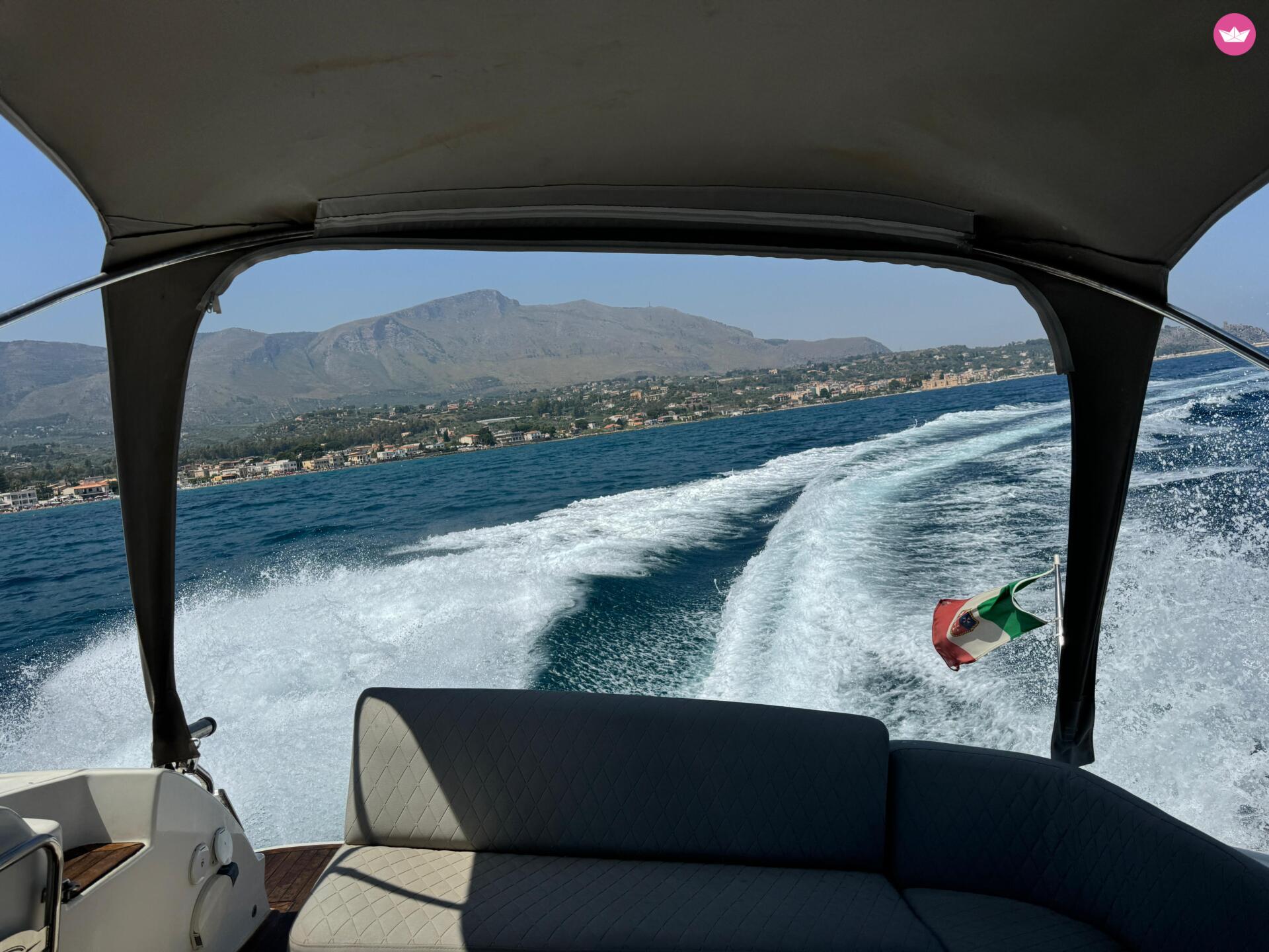 Bateau à moteur Bavaria 32 Sport 450cv 5