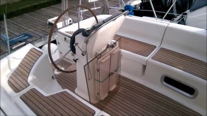 Rental Sailboat Bavaria 34 Preko