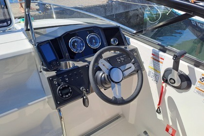 Charter Motorboat Bayliner VR5 Cuddy OB/2024 Model Year Biograd na Moru