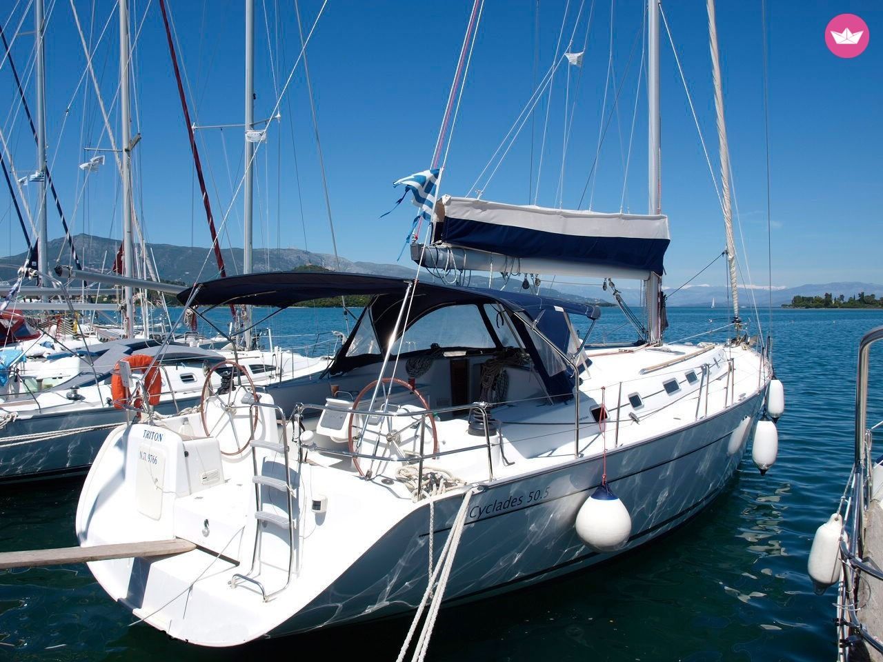 Charter sailboat in Athens  