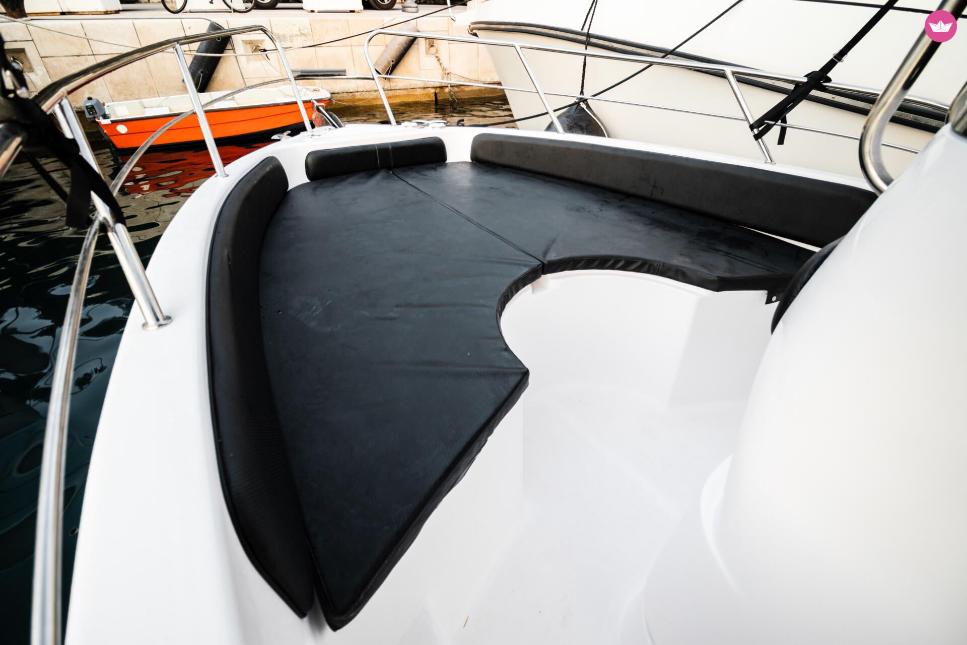 Bateau à moteur Bluline 21 Open 150cv 3