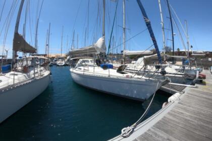 Hire Sailboat Jeanneau SUN LEGEND 41 Le Port