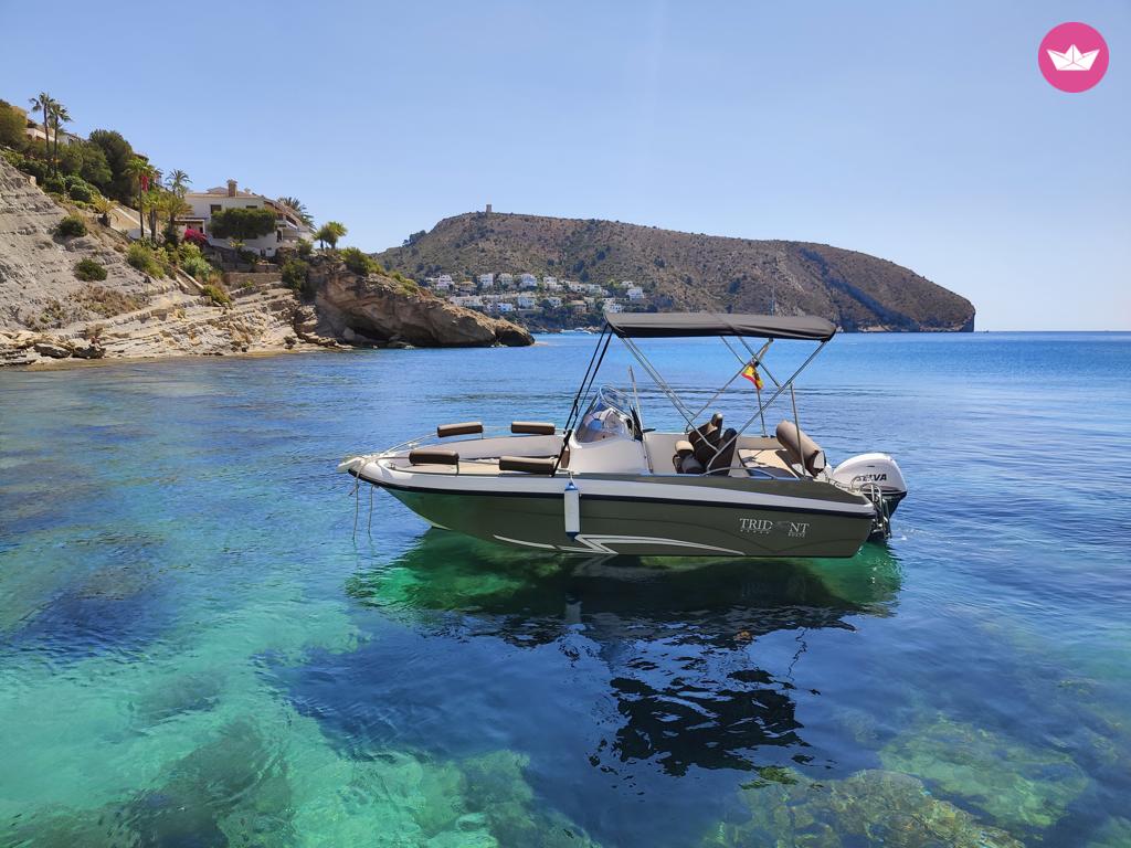 Bateau à moteur TRIDENT TRIDENT 530 100cv