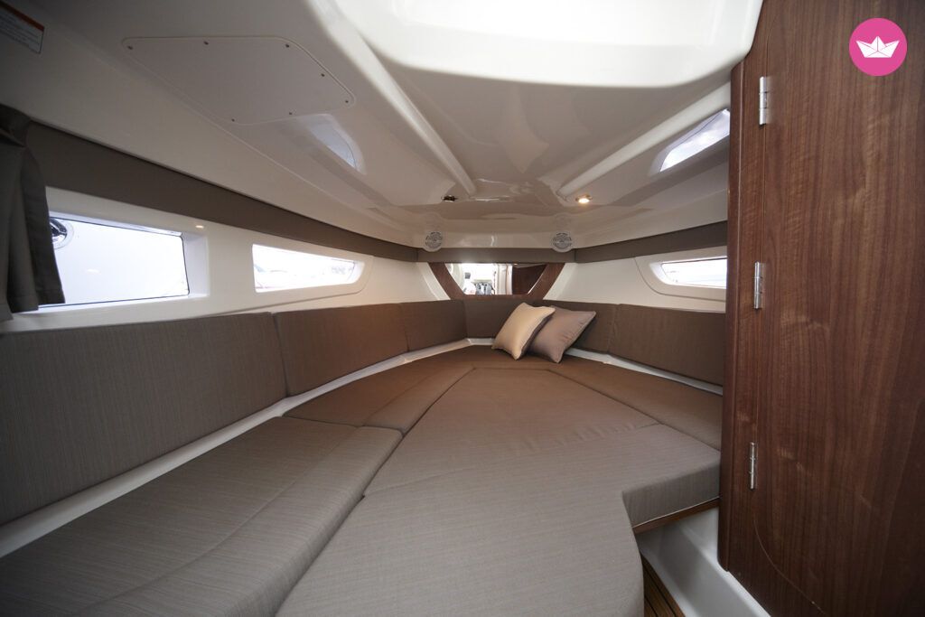 Bateau à moteur Quicksilver Activ 805 Sundeck 225cv 2