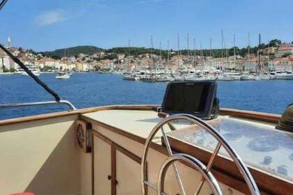 DOLCE VITA PANORAMIC CLASSIC YACHT