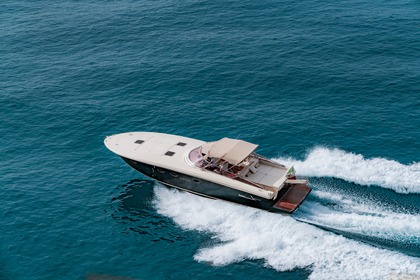 Motor boat - XL Marine