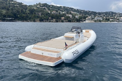 Location Bateau à moteur Renier R9 Cannes