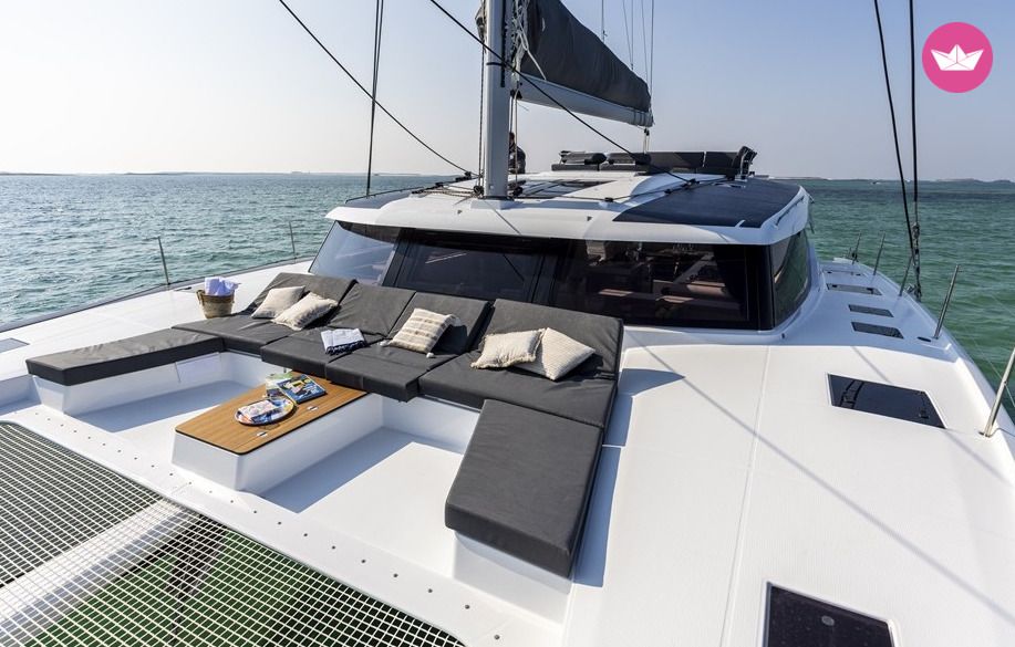 Catamaran Fountaine Pajot 51' Aura maestro 15m 2