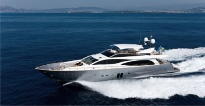 Location Bateau à moteur Guy Couach 30 M Antibes