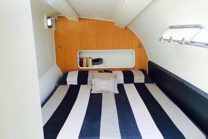 Catamaran Carrera 57