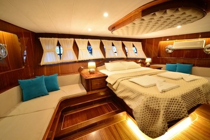 Luxury gulet for a family holiday