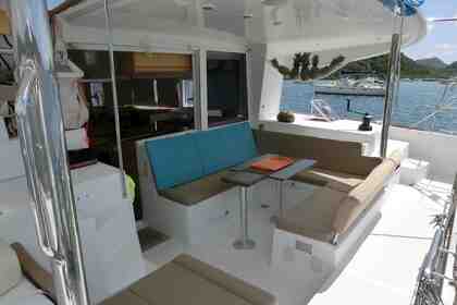 Explore the San Blas on a Catamaran 400