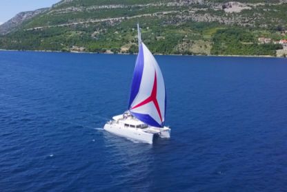 Czarter Katamaran Lagoon 450 Flybridge Grebaštica
