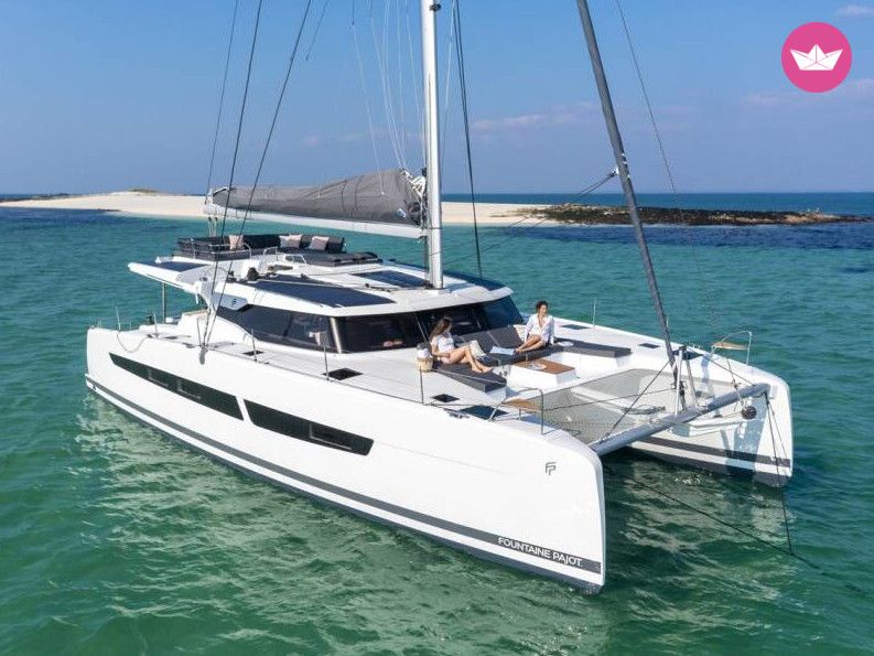 Catamaran Fountaine Pajot Aura 51 16m