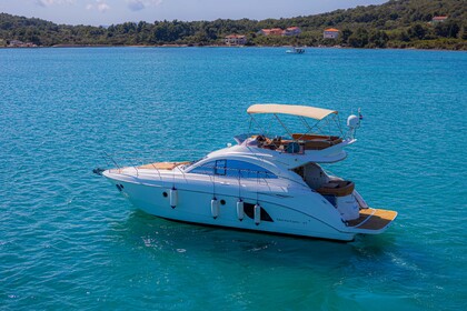 Verhuur Motorjacht Bénéteau Monte Carlo 47 Fly Sukošan