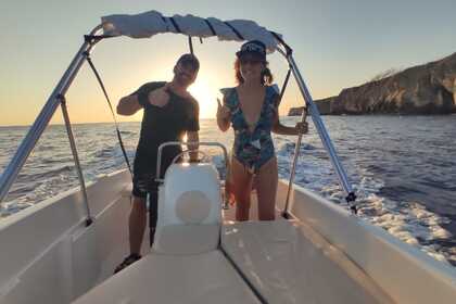 Louez ce bateau sans permis et partez à Minorque