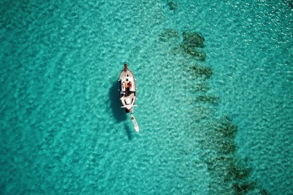 Motorboat Capeador for rent in La Savina