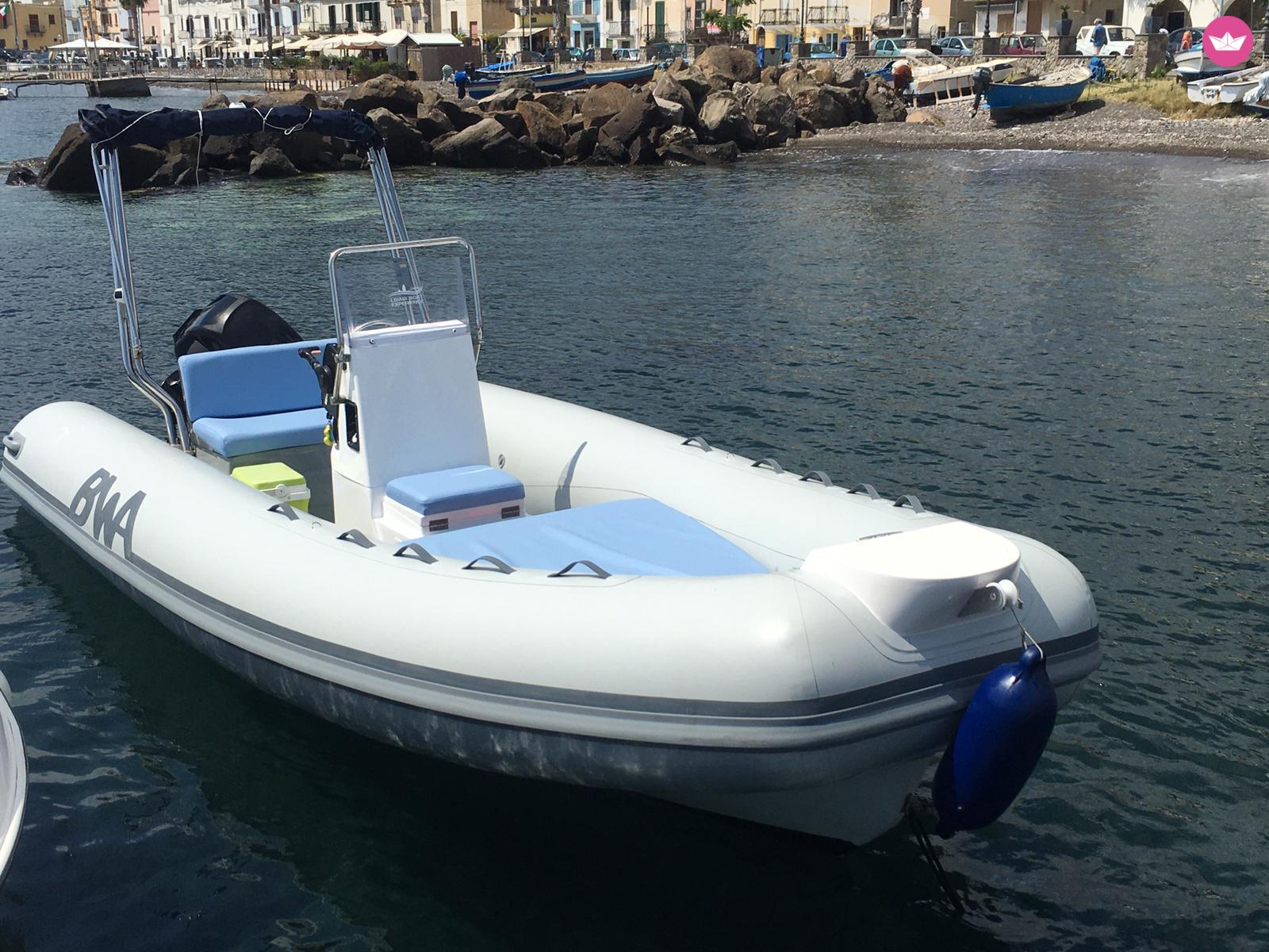 Bateau sans permis Bwa
