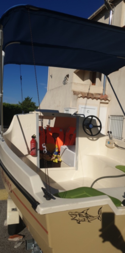 Charter Motorboat Contruction Nautique Provençale Alizee400 Carry-le-Rouet