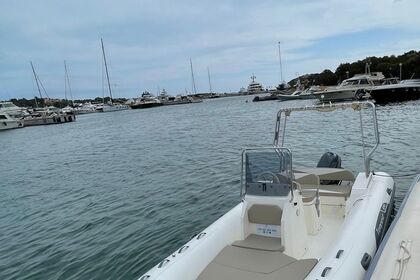 Hire Boat without licence  Capelli Tempest 5.7 Porto Cervo