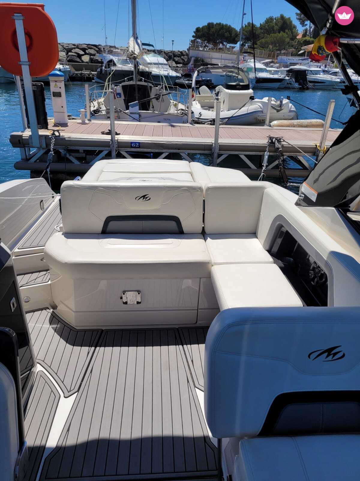 Bateau à moteur Monterey 288 SS 380cv 4