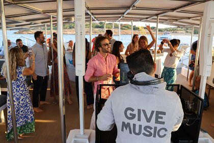 Catamaran for 45 guests