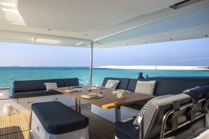 Rental Catamaran Fountaine Pajot AURA 51 (1 MASTER + 4 CAB + 5 SDB + 2 PIC) Saint Lucia