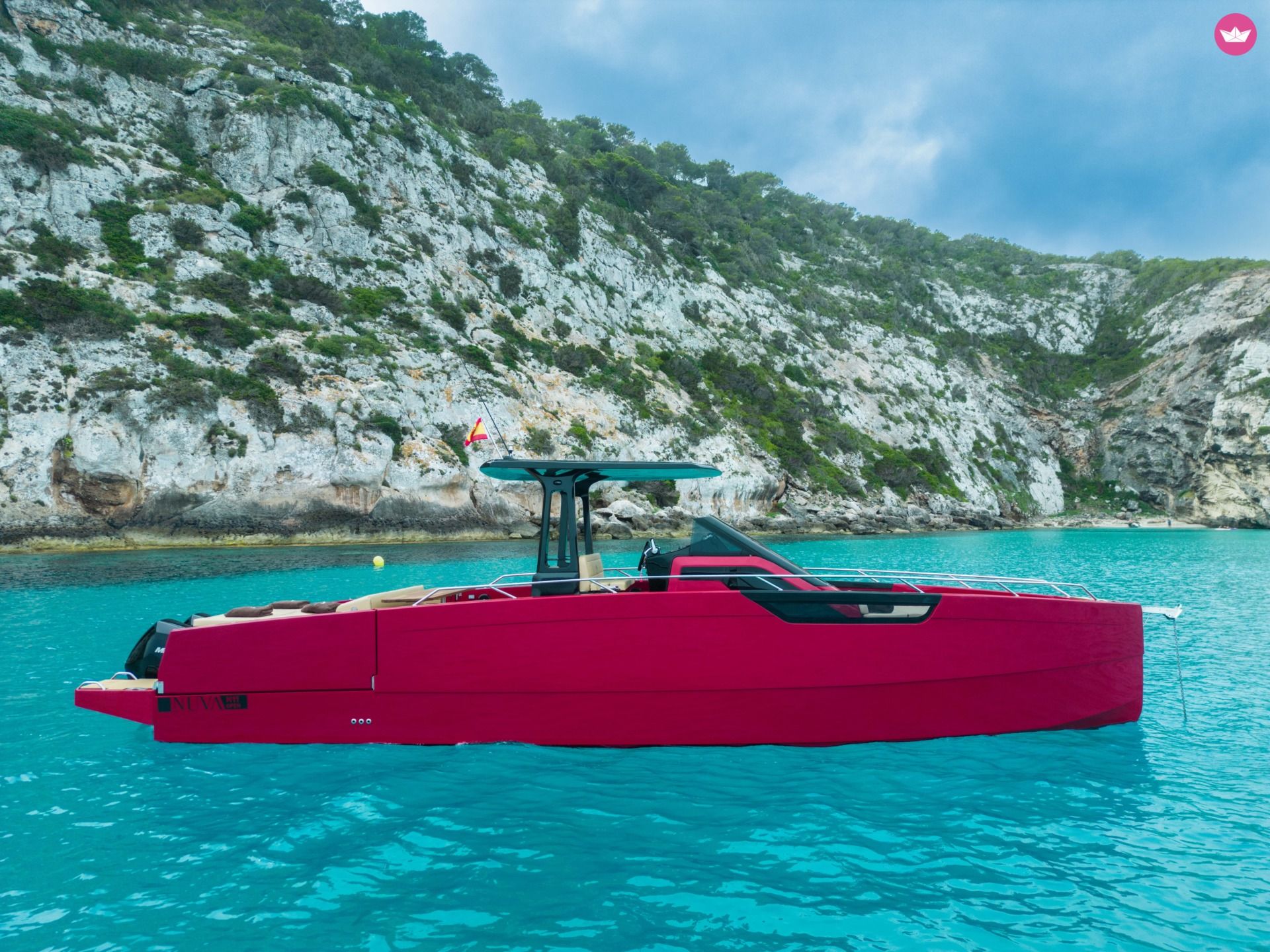 Bateau à moteur Nuva M11 600cv 5