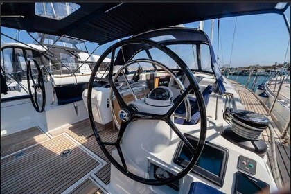 Miete Segelboot Jeanneau Sun Odyssey 519 - 5 + 1 cab. Italien