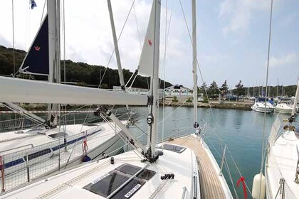 Hire Sailboat Bavaria Yachtbau Bavaria Cruiser 34 - 2 cab. Trogir