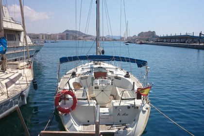 Miete Segelboot BENETEAU OCEANIS 440 Águilas