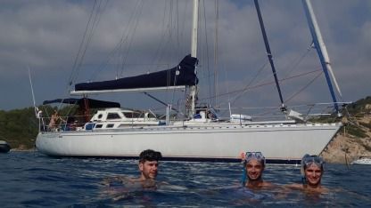 Rental Sailboat Beneteau First 456 Hyères