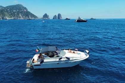 Noleggio Barca a motore Mochi Craft Dominator Sorrento