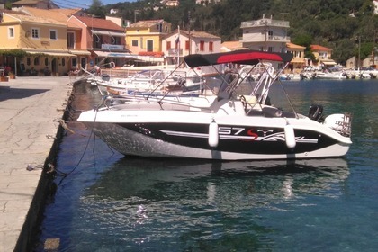 Rental Motorboat Trimarchi S57 Paxi