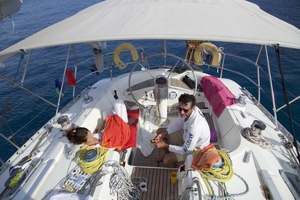 Full Day Cruise to Dia Island