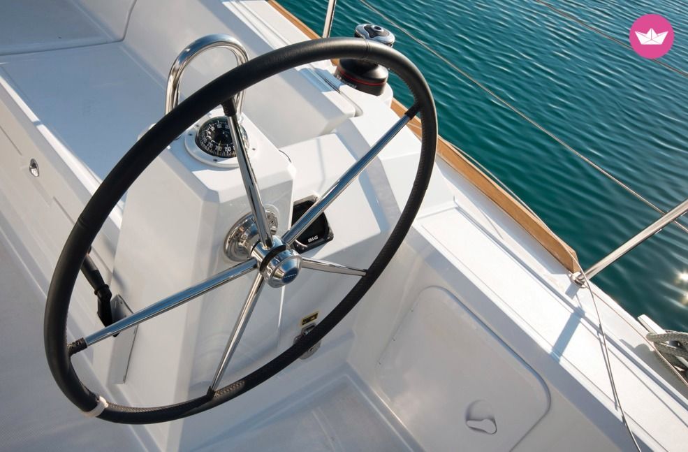 Charter sailboat in Kotor  
