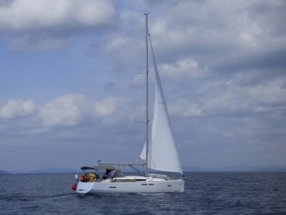 Charter Sailboat Jeanneau Sun Odyssey 419 Kaštel Gomilica