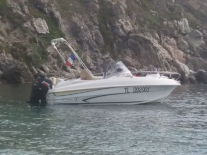 Charter Motorboat Beneteau Flyer Sun Deck 5.5M Six-Fours-les-Plages