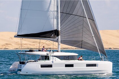 Charter Catamaran  LAGOON 460 / 4 CABINS Sant Antoni de Portmany