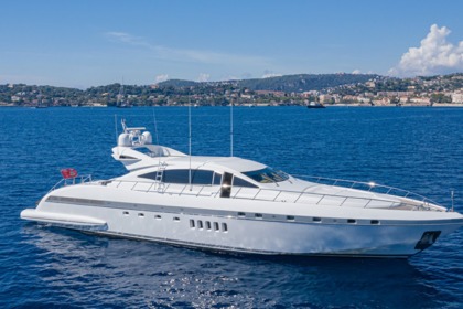 Location Yacht à moteur Mangusta 92 Cannes
