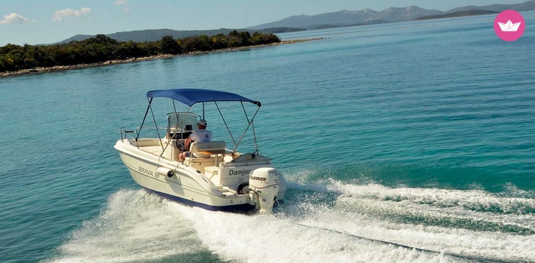 Motorboat Mingolla Brava 18  