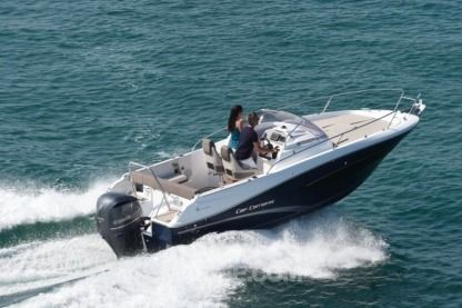 Charter Motorboat Jeanneau 7.5 Wa Marseille