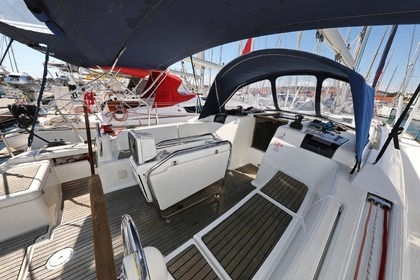 Hyra båt Segelbåt Jeanneau Sun Odyssey 439 Vodice