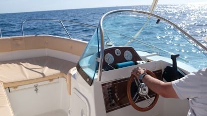 Location Bateau à moteur Marinello Edén 20 Evoluzione Sant Feliu de Guíxols