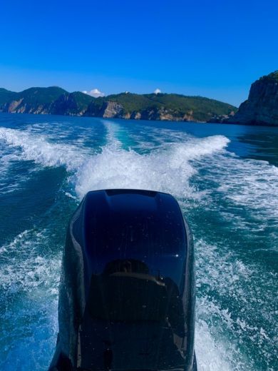 La Spezia Motorboat Sessa Marine Key Largo 24 alt tag text