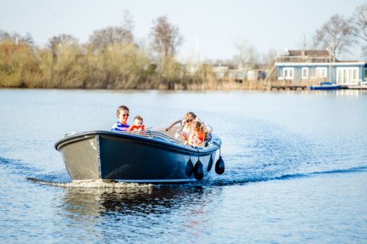 motorboot huren grou